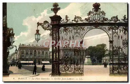 Cartes postales Nancy La place Stanislas GRilles Jean lamour