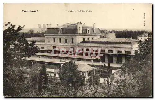 Cartes postales Toul La gare cote des voies Train