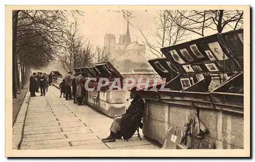 Cartes postales Paris Les bouquinistes du quai de la Tournelle Notre Dame