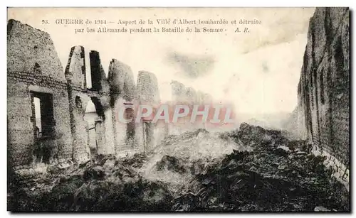 Cartes postales Guerre de 1914 Aspect de la ville d'Albert bombardee et detruite par les allemands pendant la