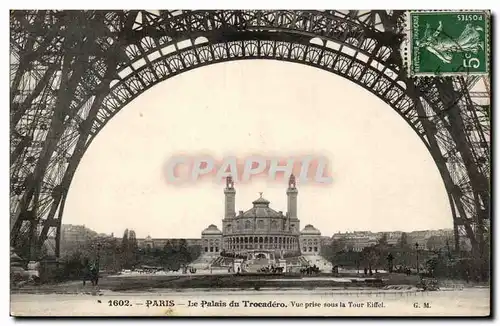 Paris - - Palais du Trocadero - Vue prise sous la Tour Eiffel - Eiffel Tower Ansichtskarte AK