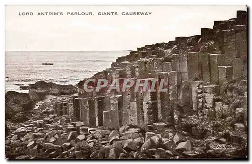 Ireland - Giants Causeway - Lord Antrim&#39s Parlour - Ansichtskarte AK