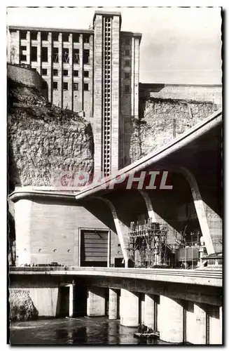 Cartes postales moderne Barrage de Genissiat Cantrale leon Perrier et Batiment d'administration