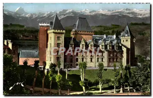 Cartes postales moderne Pau Le chateau Henri IV et les Pyrenees