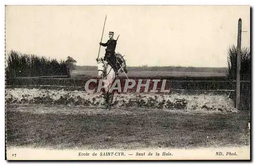 Ansichtskarte AK Ecole de Saint Cyr Saut de la haie Cheval Horse Militaria