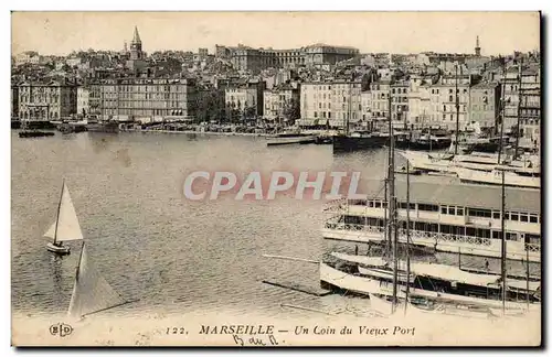 Cartes postales Marseille Un coin du vieux port