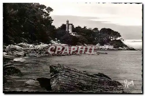 Cartes postales moderne Noirmoutier Rochers de la cote vers la Tour Plantier