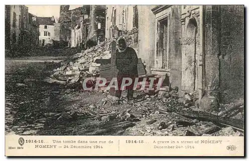 Cartes postales Nomeny 24 decembre 1914 Une tombe dans une rue Militaria