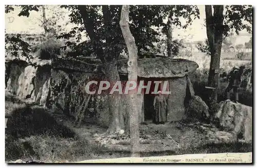 Environs de Saumur Cartes postales Bagneux Le grand dolmen