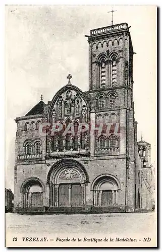 Cartes postales Vezelay Facade de la basilique de la Madeleine