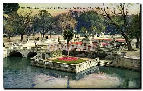 Nimes Cartes postales Jardin de la fontaine La source et les bains