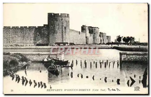 Cartes postales Remparts d&#39Aigues mortes