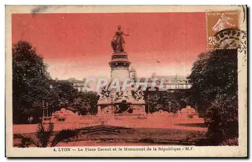 Cartes postales Lyon Place Carnot et le monument de la Republique