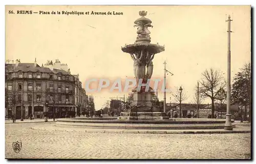 Reims Cartes postales place de la republique et avenue de Laon