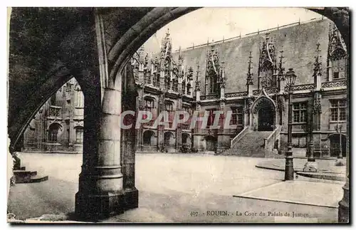 Rouen Cartes postales La cour du palais de justice