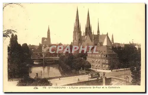 Cartes postales Strasbourg L'eglise protestante St Paul et la cathedrale