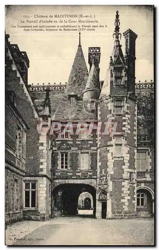 Cartes postales Chateau de Maintenon Le chateau Portail d&#39entree vu de la cour meridionale