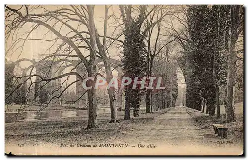 Ansichtskarte AK Chateau de Maintenon une allee