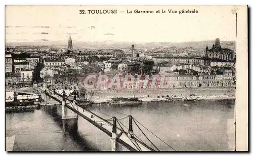 Cartes postales Toulouse La Garonne et la vue generale