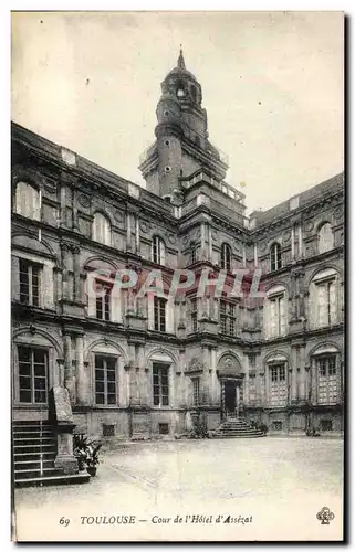 Ansichtskarte AK Toulouse Cour de l&#39hotel d&#39Assezat