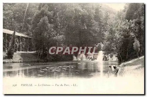 Ansichtskarte AK Vizille Dauphine le chateau Vue du parc