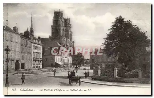 Cartes postales Orleans La place de l&#39etape et la cathedrale