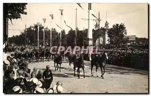 Ansichtskarte AK Paris Les fetes de la Victoire 14 juillet 1914 Les Marechaux Joffre et Foch