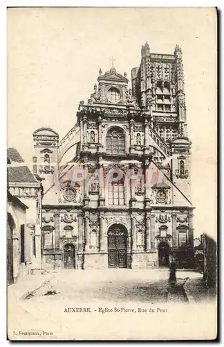 Ansichtskarte AK Auxerre Eglise St Pierre Rue du pont