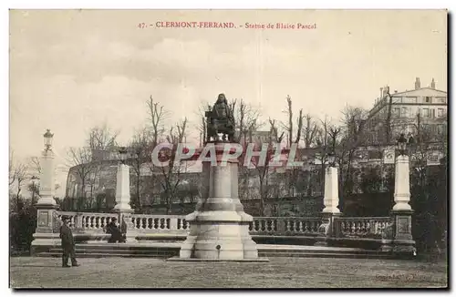 Cartes postales Clermont Ferrand Statue de Blaise Pascal