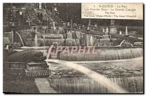 Cartes postales St Cloud Le parc les grandes eaux La grande cascade