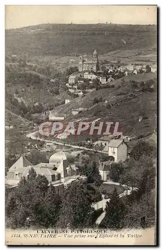 Saint Nectaire - Vue prise sur l&#39Eglise Cartes postales