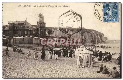 Cartes postales Dieppe Le casino la plage et les falaises