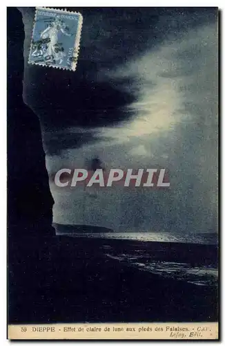 Cartes postales Dieppe Effet de claire de lune aux pieds des falaises