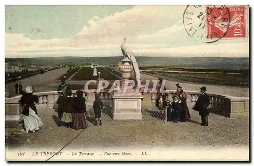 Cartes postales Le Treport La terrasse Vue vers Mers