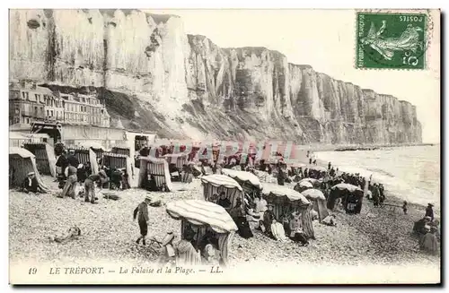 Cartes postales Le Treport La falaise et la plage