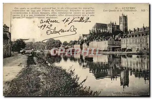 Cartes postales Auxerre Les quais de la cathedrale