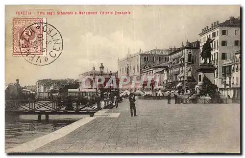 Ansichtskarte AK Italie Italia Venezia Riva degli Schiavoni e Monumento Vittorio Emanuele