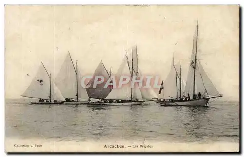 Ansichtskarte AK Arcachon Les regates Bateau