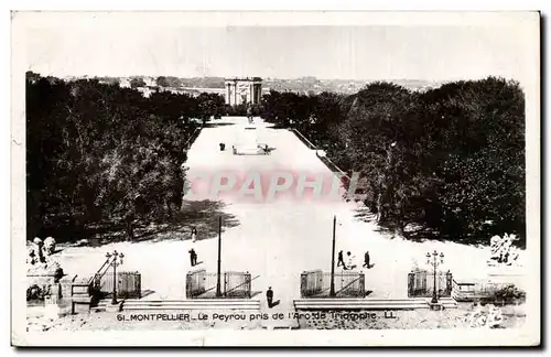 Montpellier Cartes postales Le Peyrou pris de l'arc de triomphe