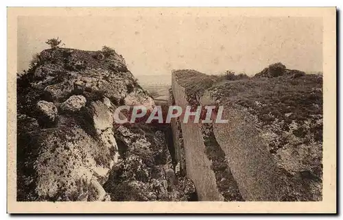 Cartes postales Saint Sernin du Plain Mont Rome Chateau Les rochers pittoresques