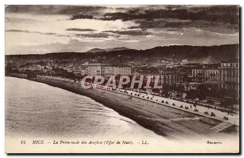 Cartes postales Nice La promenade des anglais (effet de nuit)