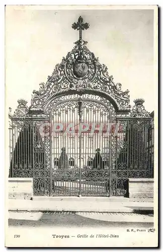Cartes postales Troyes Grille de l'hotel Dieu