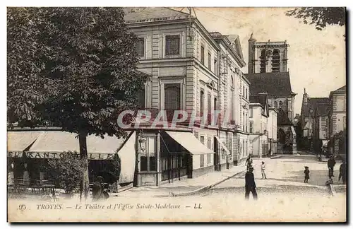 Troyes Cartes postales Le theatre et l&#39eglise Sainte Madeleine