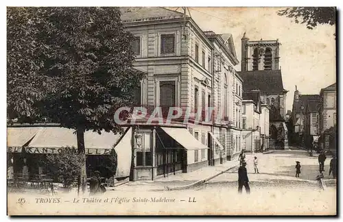 Troyes Cartes postales Le theatre et l'eglise Sainte Madeleine
