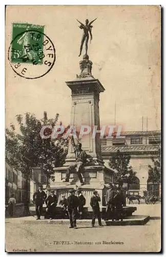 Ansichtskarte AK Troyes Monument aux Bienfaiteurs