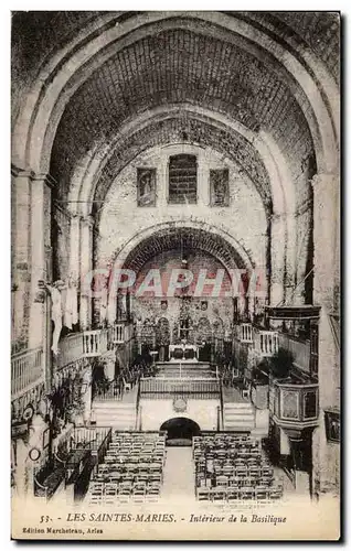 Cartes postales Les Saintes Maries Interieur de la basilique