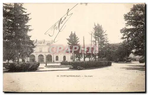 Cartes postales Fontainebleau La gare