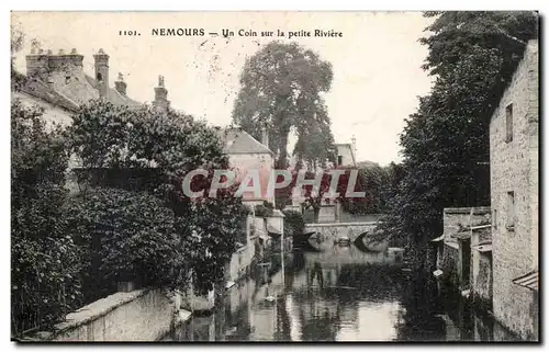 Cartes postales Nemours Un coin sur la petite riviere