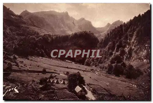 Cartes postales Route thermale du col d&#39Aubisque Plateau de Ley Au fond Gourette