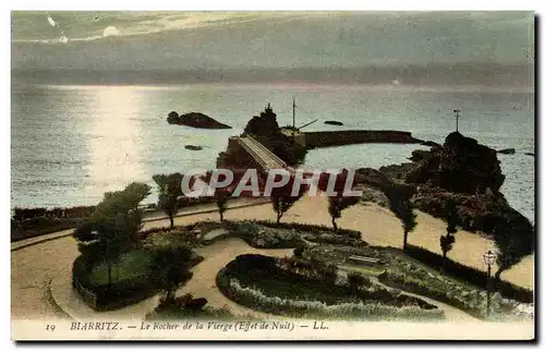 Cartes postales Biarritz Le rocher de la vierge Effet de nuit